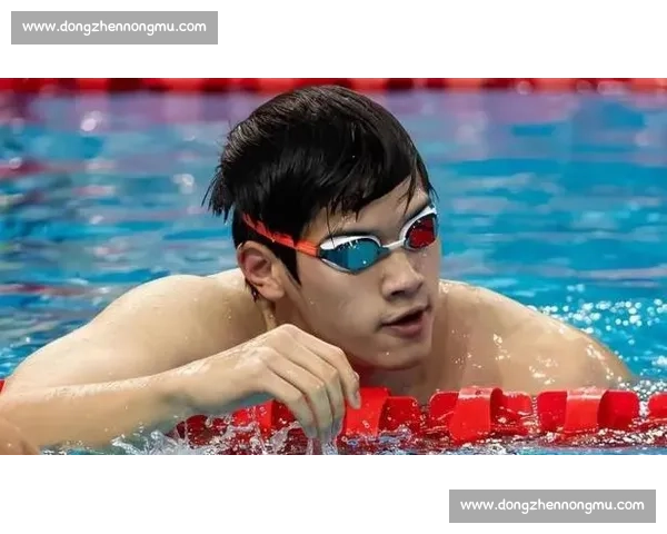 双雄崛起:潘展乐 100 自遭遇最强挑战 双雄崛起:潘展乐 100 自遭遇最强挑战