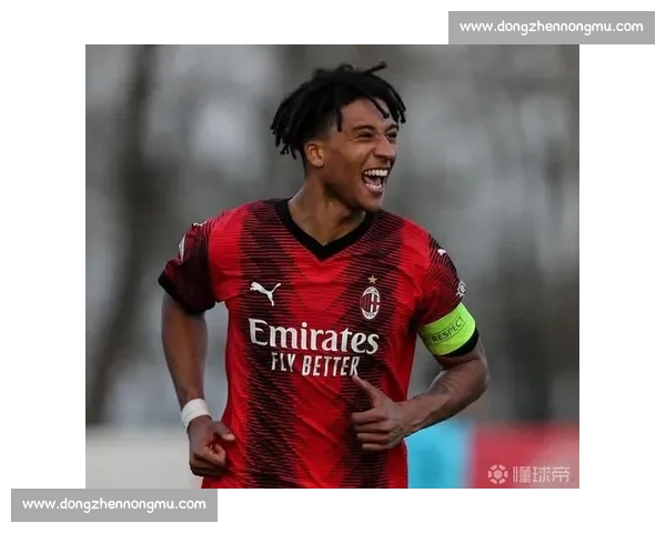 罗马诺确认：桑德兰续约 20 岁锋线新星马延达至 2030 年