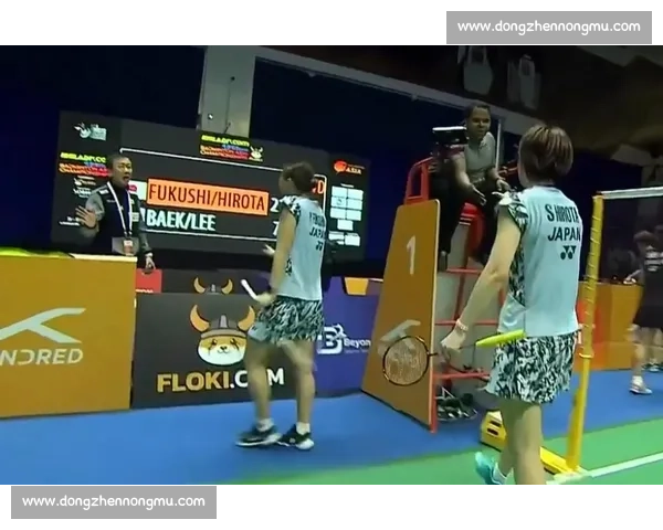 李绍希 白荷娜奶龙舞燃爆赛场！这波操作必须给满分！