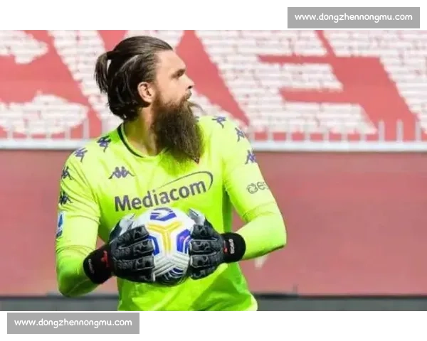 西班牙人铁卫合同到期离队 31 岁奥利万开启职业生涯新篇章 西班牙人铁卫合同到期离队 31 岁奥利万开启职业生涯新篇章