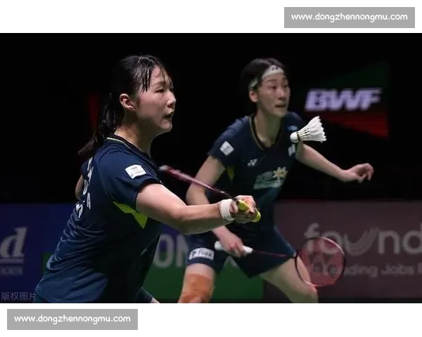 李绍希 白荷娜奶龙舞燃爆赛场！这波操作必须给满分！